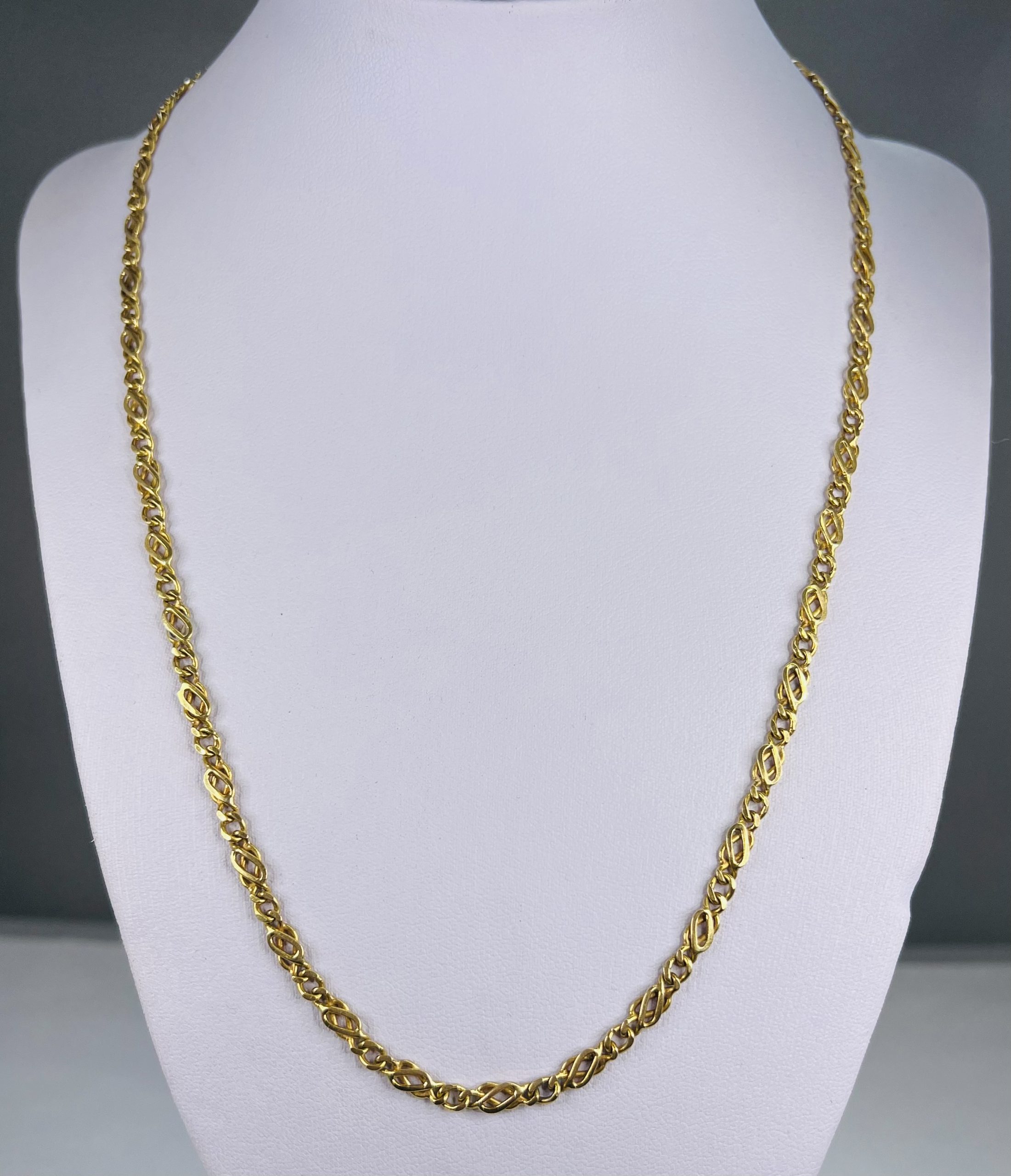 Second hand 18ct gold chain on sale