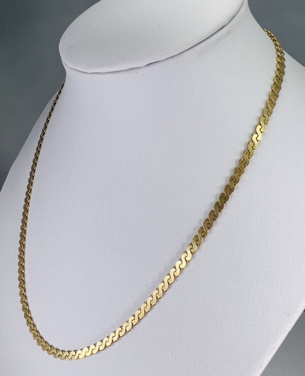 Second Hand 9ct Yellow Gold 16" Serpentine Chain - Image 4