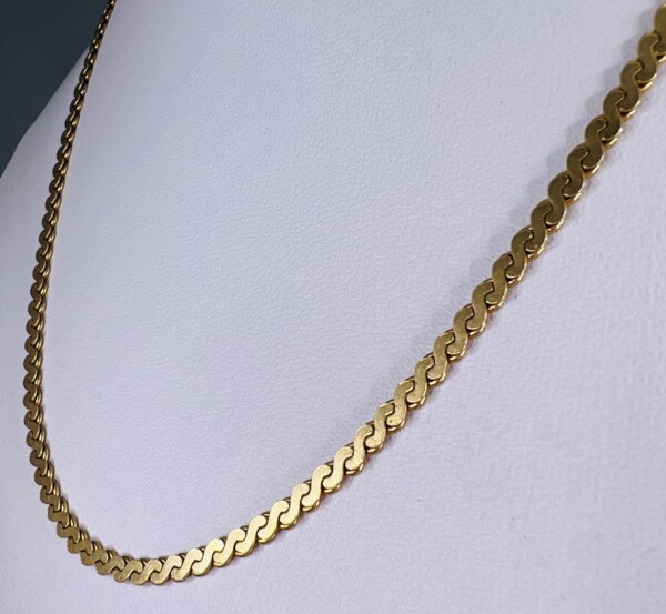 Second Hand 9ct Yellow Gold 16" Serpentine Chain - Image 5