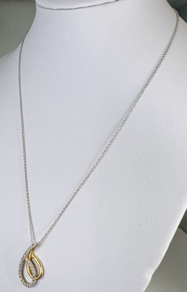 Second Hand 18ct White & Rose Gold Diamond Set Pendant On 17" Chain - Image 3