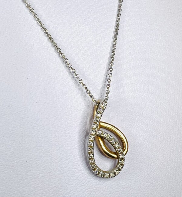 Second Hand 18ct White & Rose Gold Diamond Set Pendant On 17" Chain - Image 6