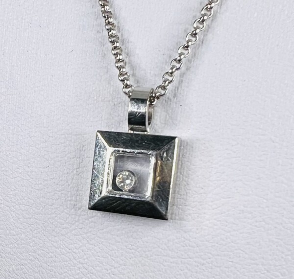 Second Hand Chopard 18ct White Gold Happy Diamonds Square Window 17" Necklace - Image 6