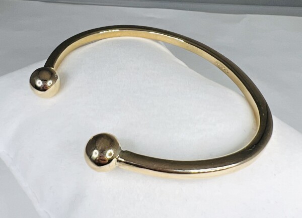 NEW 9ct Yellow Gold Solid Torque Bangle - Image 5