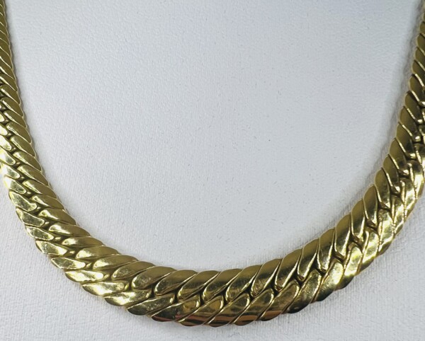 Second Hand 9ct Yellow Gold Graduating Flat Curb 16" Chain - Image 5