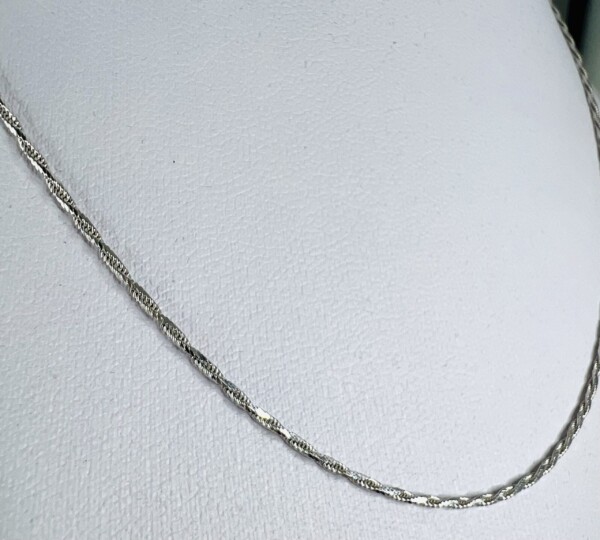 Second Hand 14ct White Gold Diamond Cut Rope 16" Chain - Image 4
