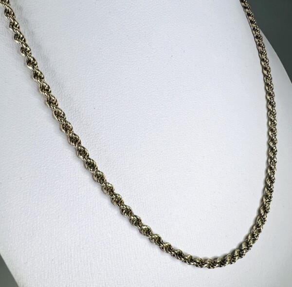 Second Hand 9ct Yellow Gold Solid Rope 17" Chain - Image 5