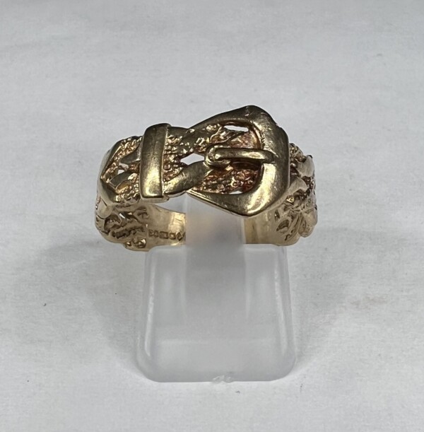 Second Hand 9ct Yellow Ring Textured Buckle Ring - Image 2
